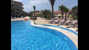 Luxury Pool Apartments near the sea